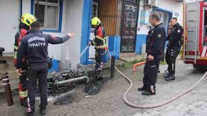 Efeler’de Tamir Edilen Elektrikli Motosiklet Alev Aldı: Küle Döndü