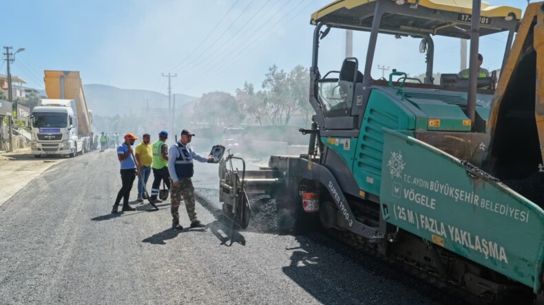 BAŞKAN ÇERÇİOĞLU’NUN ÇALIŞMALARI İLE AKBÜK YOLU YENİLENİYOR