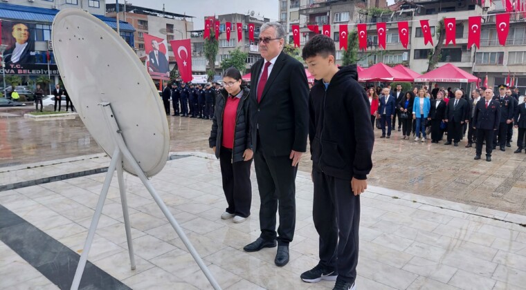 İncirliova’da 23 Nisan’ın 106. Yılı Coşkuyla Kutlandı