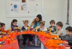 KUŞADASI BELEDİYESİ ÇOCUK GELİŞİM MERKEZİ’NDE MİNİKLER YARINLARA HAZIRLANIYOR