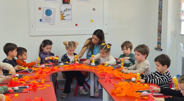 KUŞADASI BELEDİYESİ ÇOCUK GELİŞİM MERKEZİ’NDE MİNİKLER YARINLARA HAZIRLANIYOR