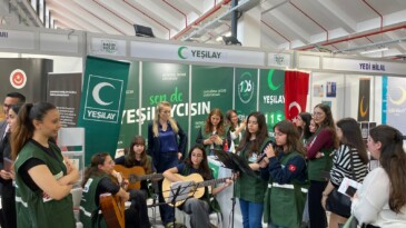 EGEKAF 2026’DA YEŞİLAY STANDINA MÜZİK DOKUNUŞU