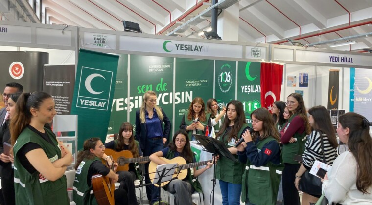 EGEKAF 2026’DA YEŞİLAY STANDINA MÜZİK DOKUNUŞU
