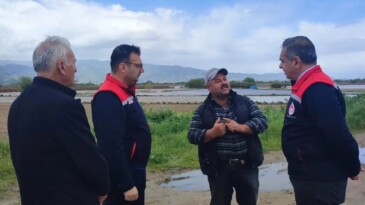 İncirliova’da tarım arazileri yeniden sular altında: Üretici zor durumda