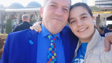 Aşkın Ergezen’den 2 Nisan Otizm Farkındalık Günü Mesajı: “Otizm Bir Eksiklik Değil, Farklılıktır”