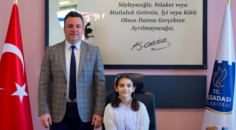 KUŞADASI BELEDİYESİ 23 NİSAN GELENEĞİNİ BU YIL DA DEVAM ETTİRDİ