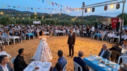 GÖKTEPE’DE ASIRLIK GELENEKLERLE MASAL GİBİ DÜĞÜN