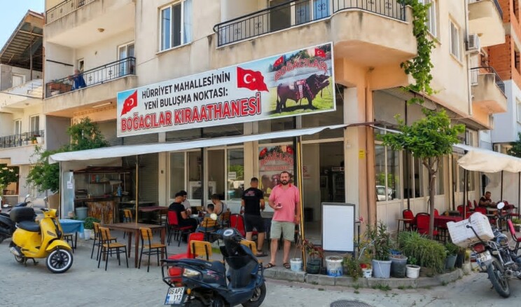 HÜRRİYET MAHALLESİ’NİN YENİ BULUŞMA NOKTASI: BOĞACILAR KIRAATHANESİ