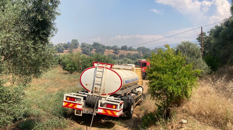 Nazilli Belediyesi ekipleri Bozyurt’taki yangın söndürme çalışmalarına destek verdi
