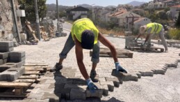 KADINLAR DENİZİ MAHALLESİ’NDE 2 BİN METREKARELİK YOL YENİLEME ÇALIŞMASI BAŞLADI
