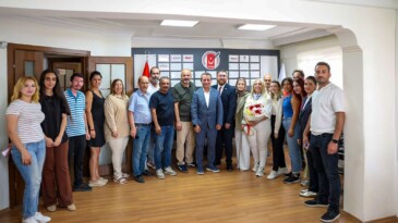 BAŞKAN ANIL YETİŞKİN BASIN ÖZGÜRLÜĞÜ GÜNÜ’NDE GAZETECİLERLE BULUŞTU
