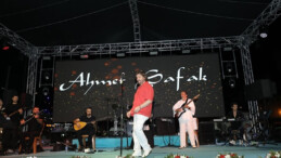 MARMARİS’TE 15 TEMMUZ RUHU AHMET ŞAFAK KONSERİYLE TAÇLANDI