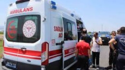 Efeler Belediyesi Personelinden Kahramanca Müdahale: Sulama Kanalına Uçan Otomobildeki Anne ve İki Çocuğu Kurtardılar