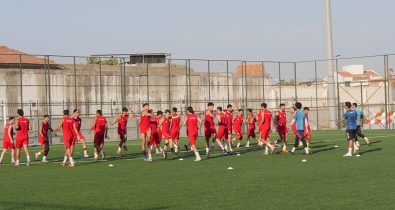 SÖKE 1970 SPOR KULÜBÜ’NDE ÇİFT ANTRENMAN MESAİSİ