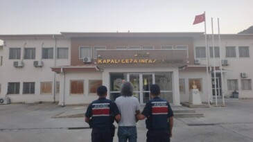 Kuşadası’nda uyuşturucu operasyonu: 3 şüpheliden 2’si tutuklandı